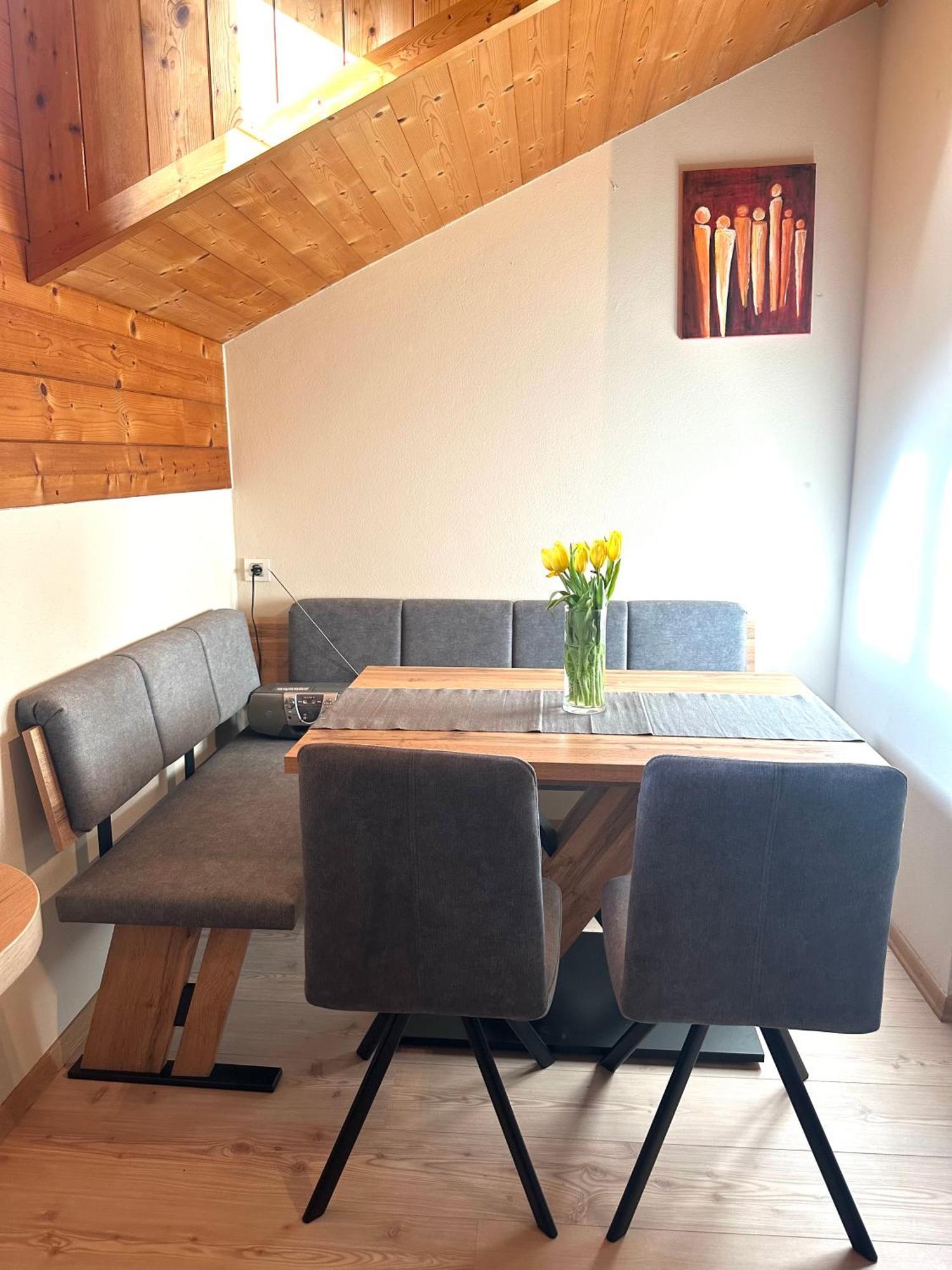 Appartment Lukasser Ainet Eksteriør bilde