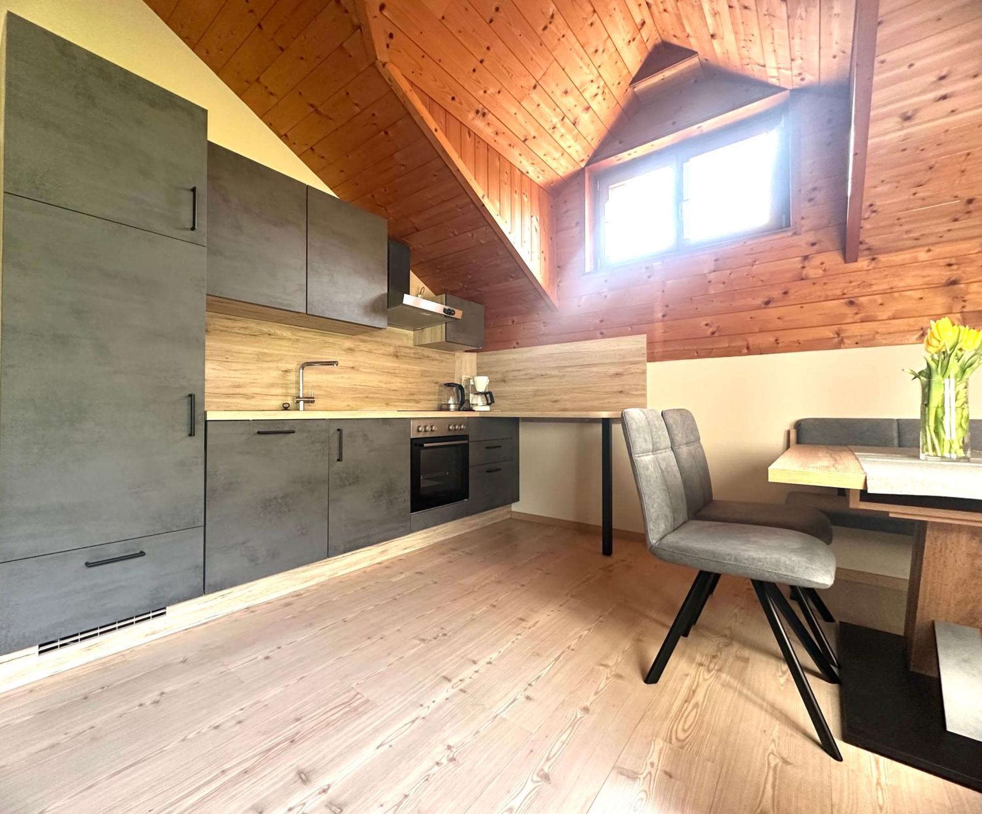 Appartment Lukasser Ainet Eksteriør bilde